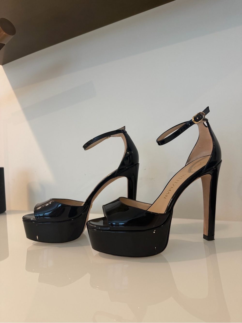 Stuart Weitzman Disco Platform Sandal - Picture 5 of 13